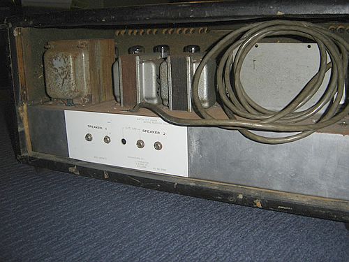 farrington-pa-amp-rear-sml-rap.jpg