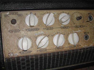 vasepaold_03leftfront-s-h.jpg